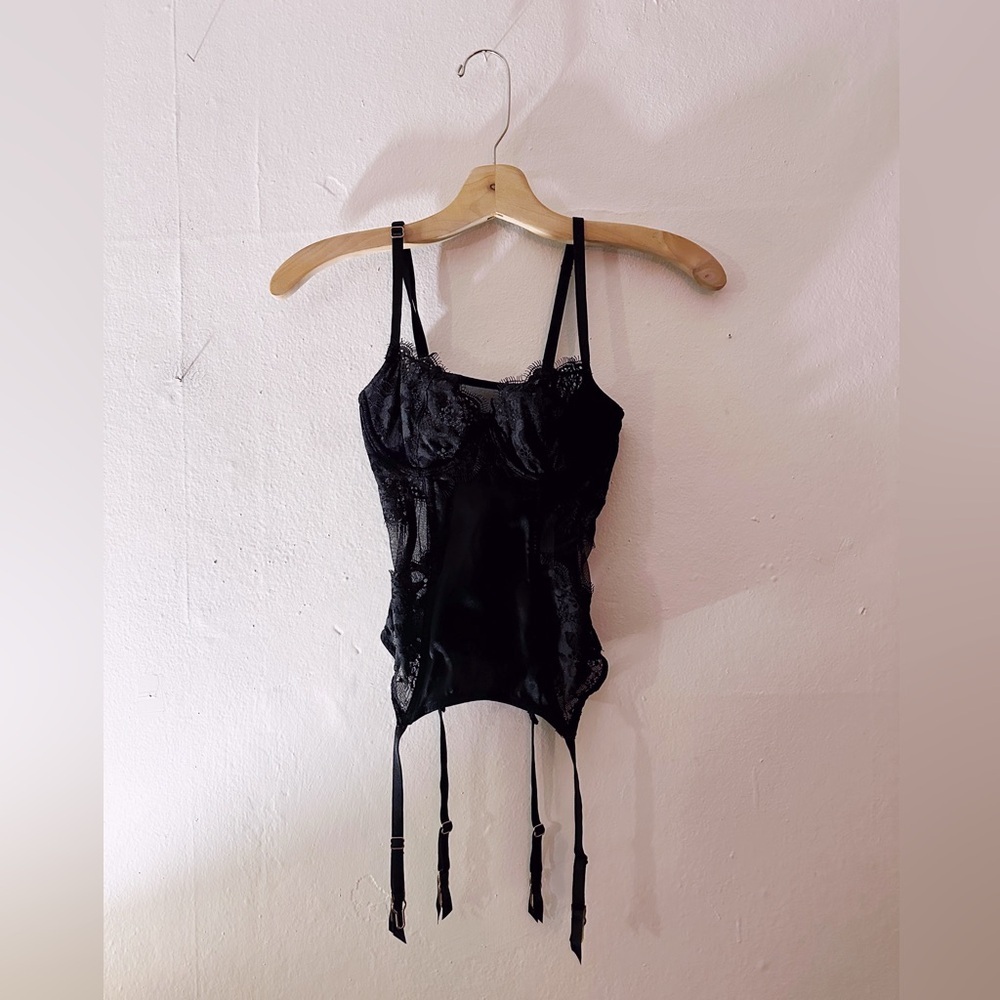 Victoria's Secret Lace Mesh Bodysuit Corset Top Black - Picture 7 of 7